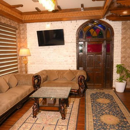 Hotel Green Rooms Сринагар Экстерьер фото