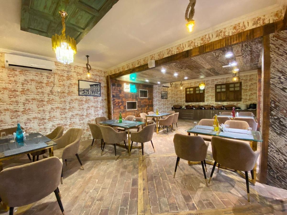 Hotel Green Rooms Сринагар Экстерьер фото